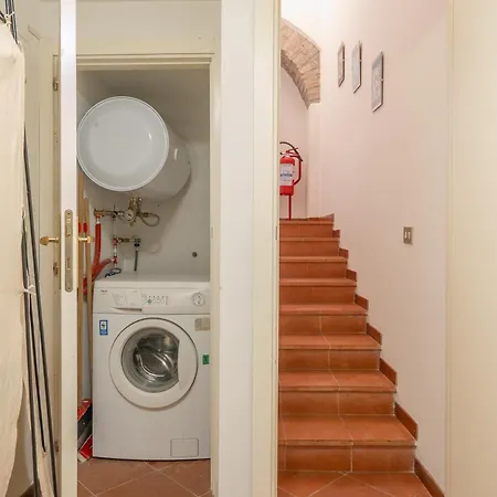 Dimora La Sapienza - Historical - Italywego شقة *