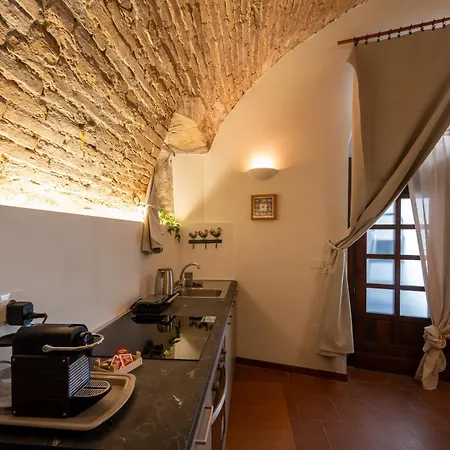 Dimora La Sapienza - Historical - Italywego 公寓